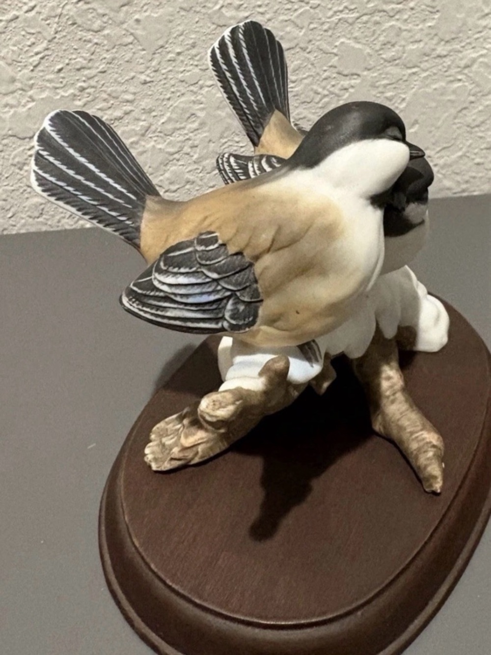 Masterpiece Porcelain Chickadees Bird Figurine 1991 Winter Snow Branch Art Decor - Picture 2 of 7